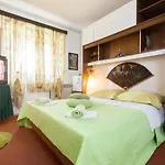 With A Parking Space - 6814 Appartement