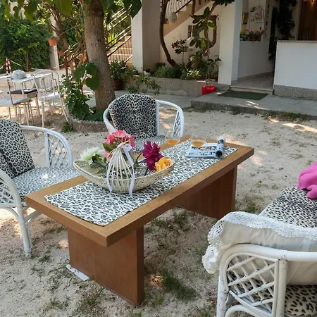 With A Parking Space - 6814 * Makarska