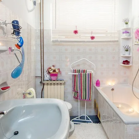 Apartment With A Parking Space - 6814 Makarska