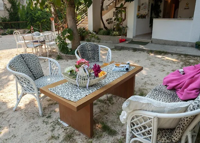 With A Parking Space - 6814 * Makarska