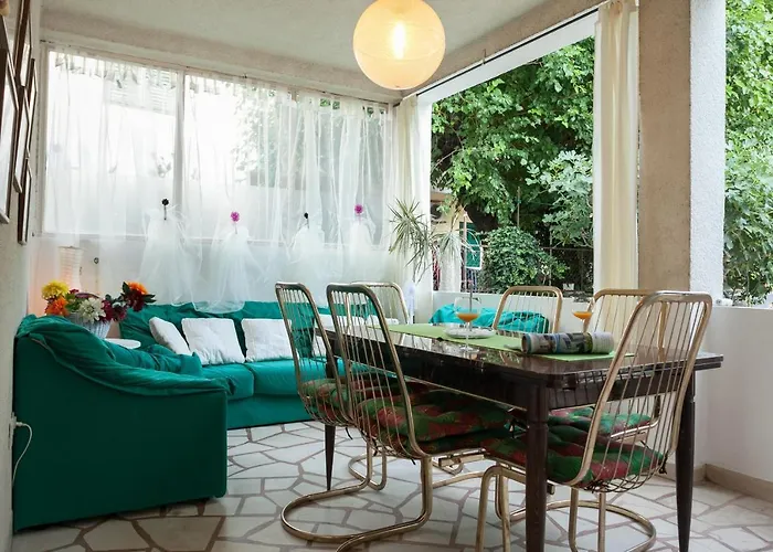 With A Parking Space - 6814 * Makarska